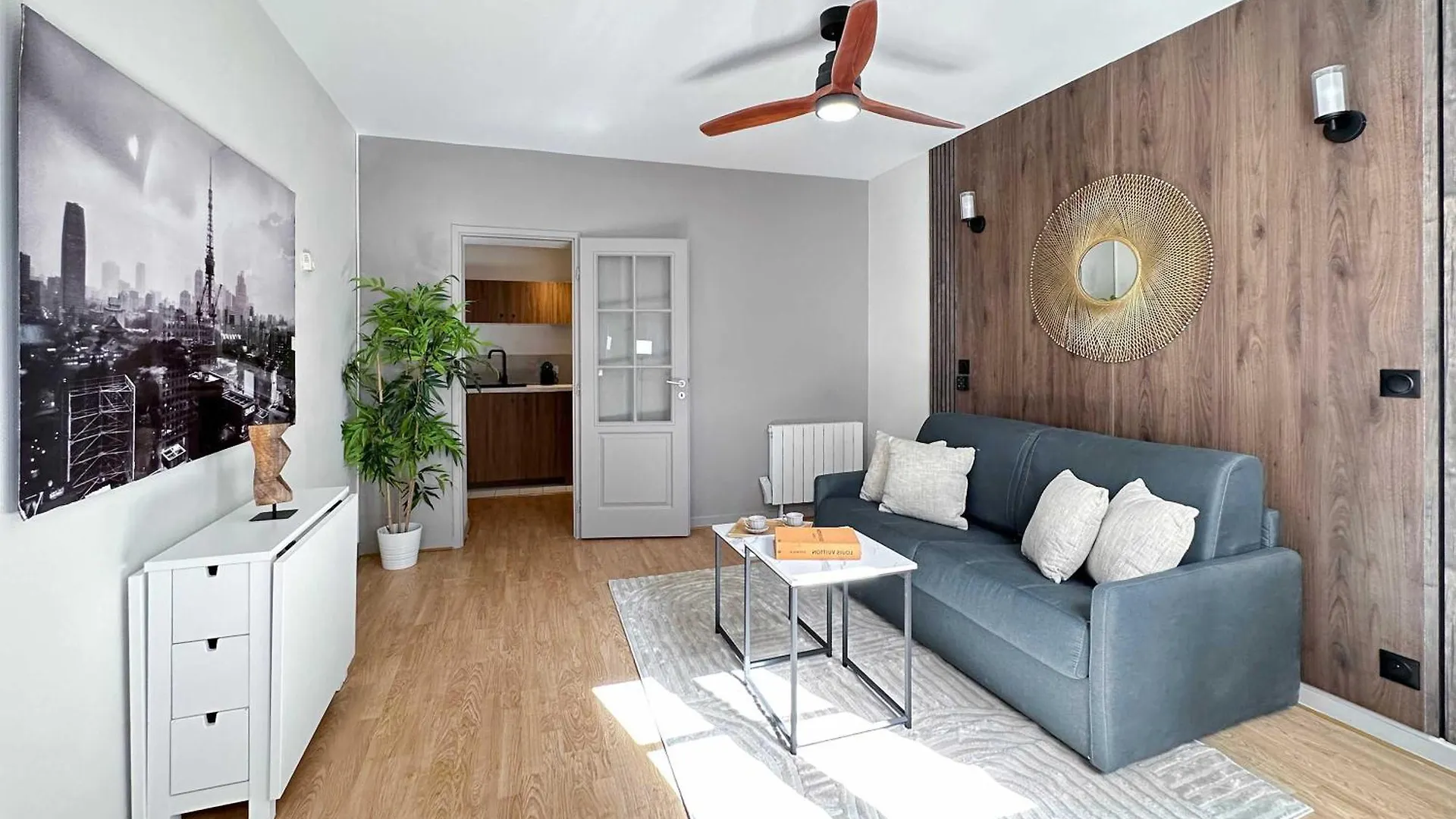 Apartment Perfect In Louvre Area Paris