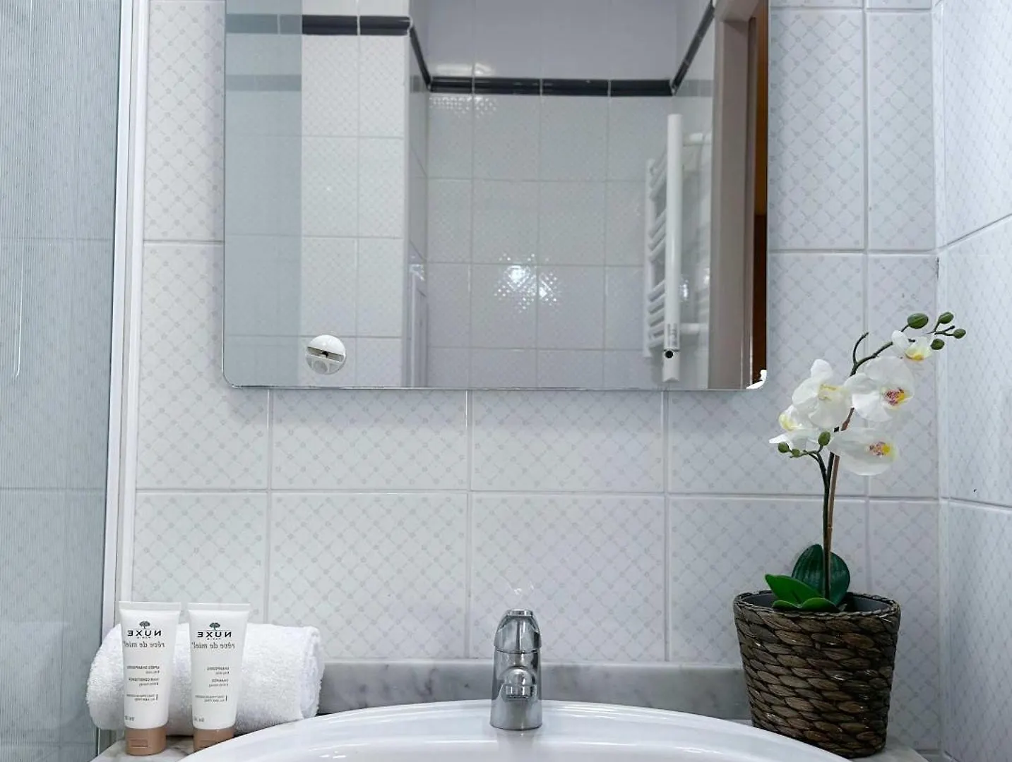 Apartment Perfect In Louvre Area Paris